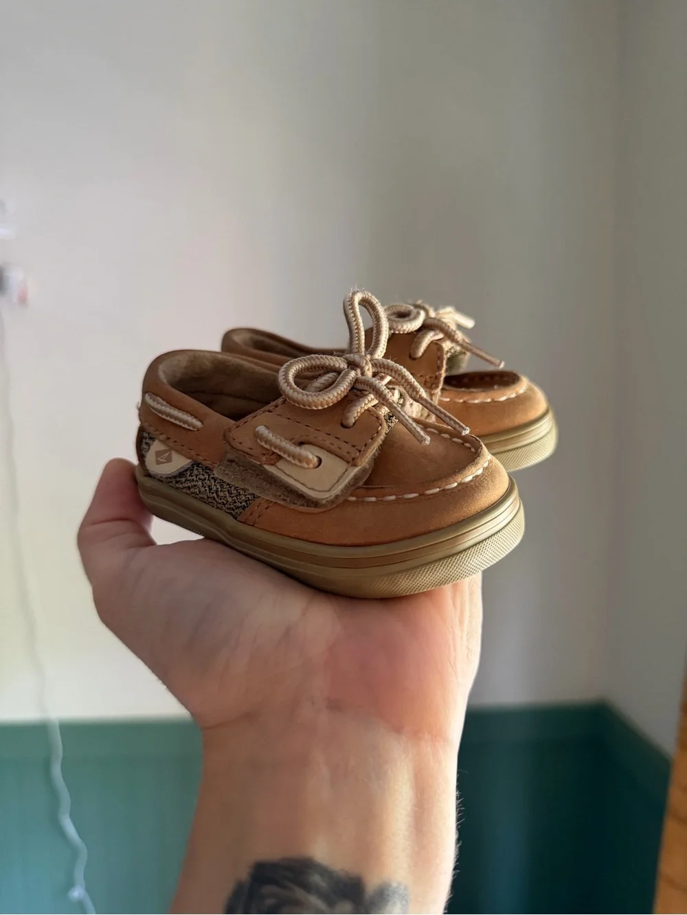 Baby Sperry Tan Boat Shoes  Size 1 Lightweight Casual Velcro